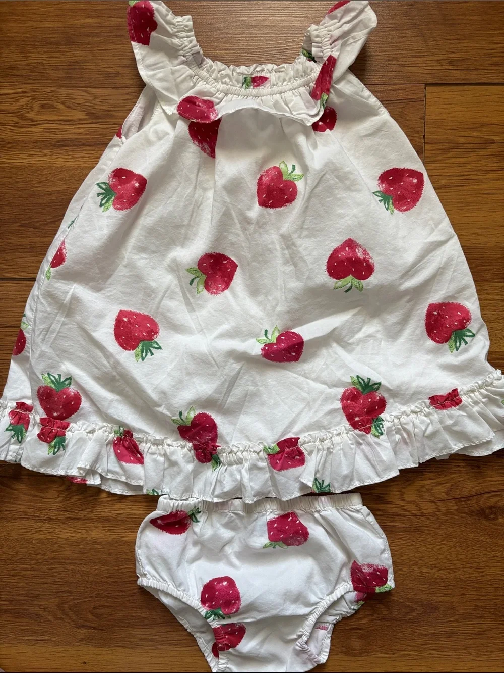 Baby Gap 18-24 months White Dress With Pink Strawberry Pattern
